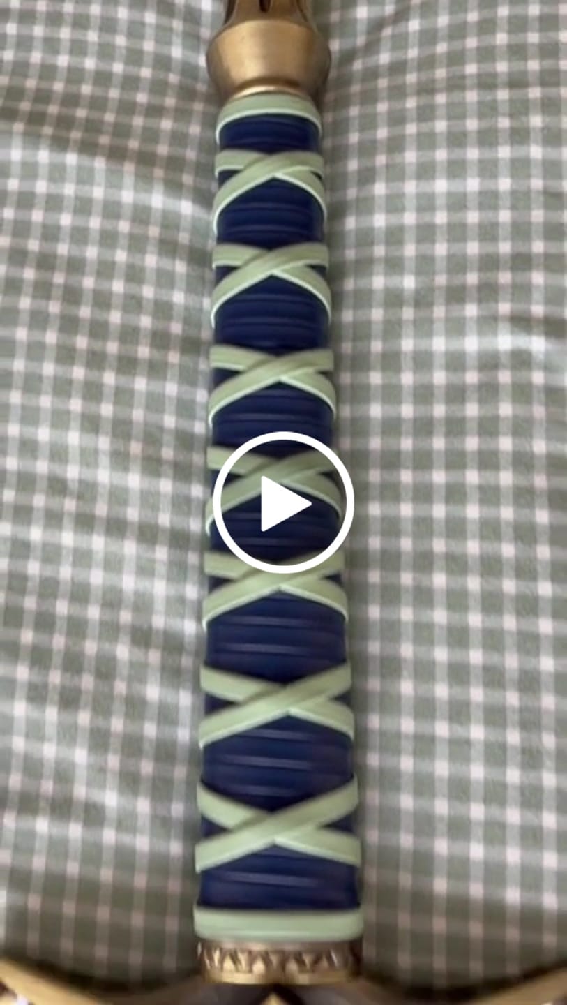 Customer video review of Legend Of Zelda - Deluxe Master Sword