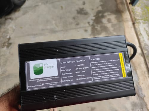 Customer photo review of Ampere 66.8V 7.5A Lithium Battery Charger - Magnus Pro, Magnus Ex, Zeal and Zeal Ex