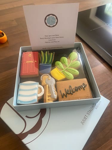 Customer photo review of New Home Biscuit Box