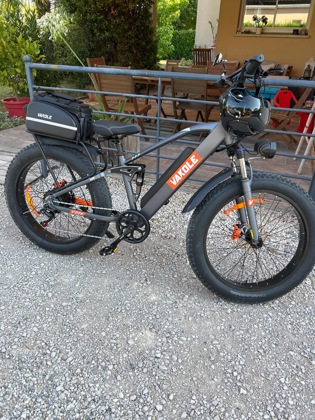 Customer photo review of Vakole CO26 750W 26" Fat Bike 768Wh Full Suspension E-Mountain Bike 48V 16Ah Battery