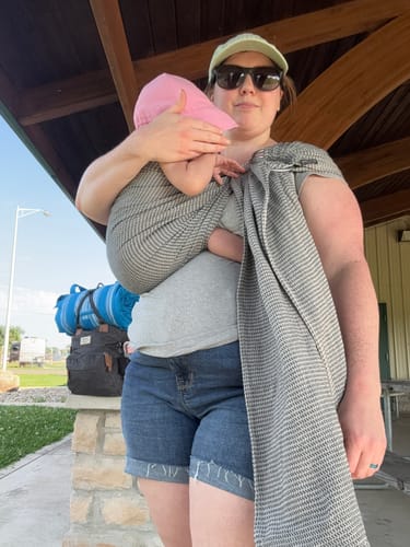 Customer photo review of Pique Monochrome DidySling Ring Sling by Didymos