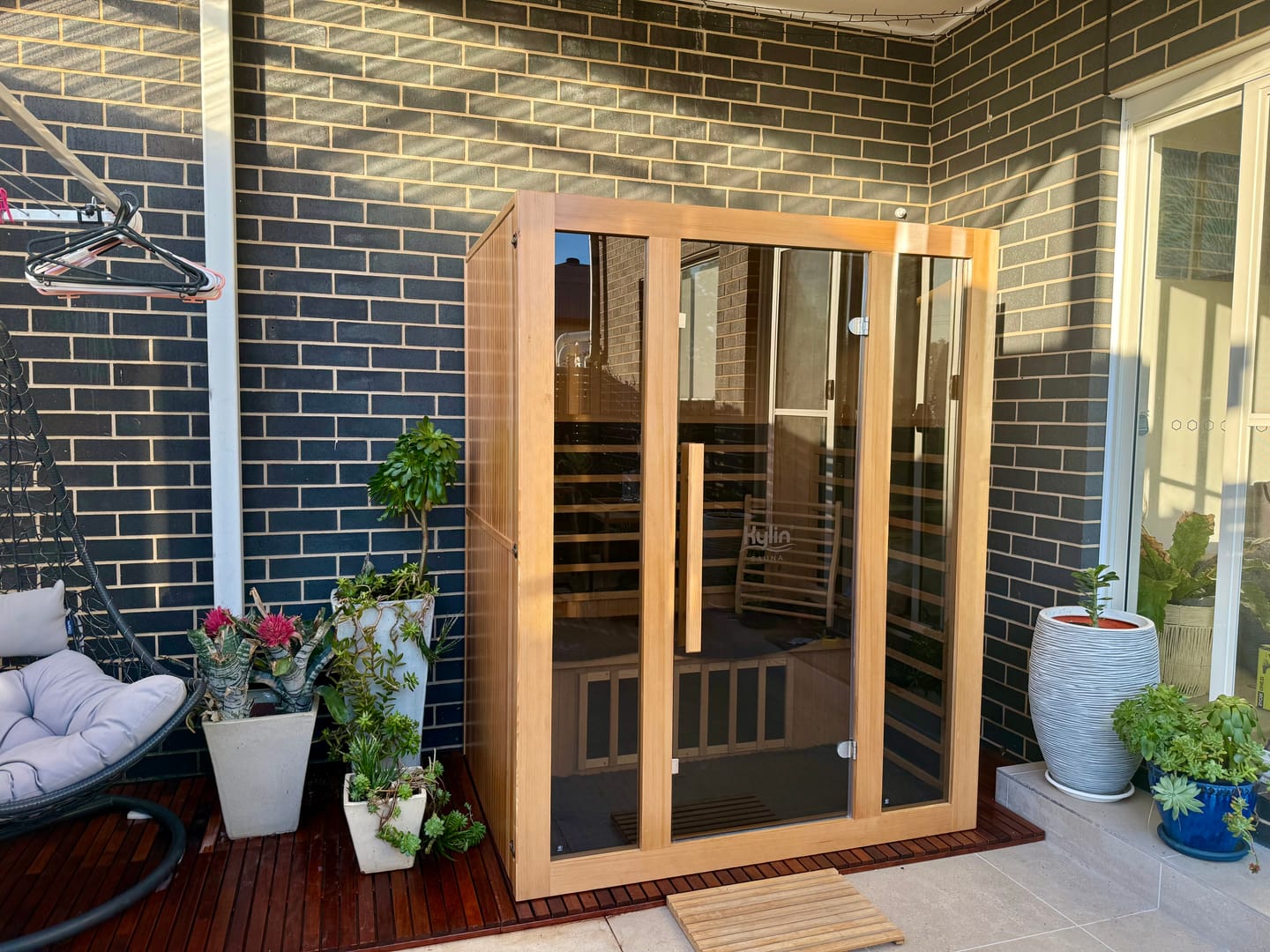 Customer photo review of Kylin Low EMF Carbon Infrared Sauna Room 3 Person QD-D3