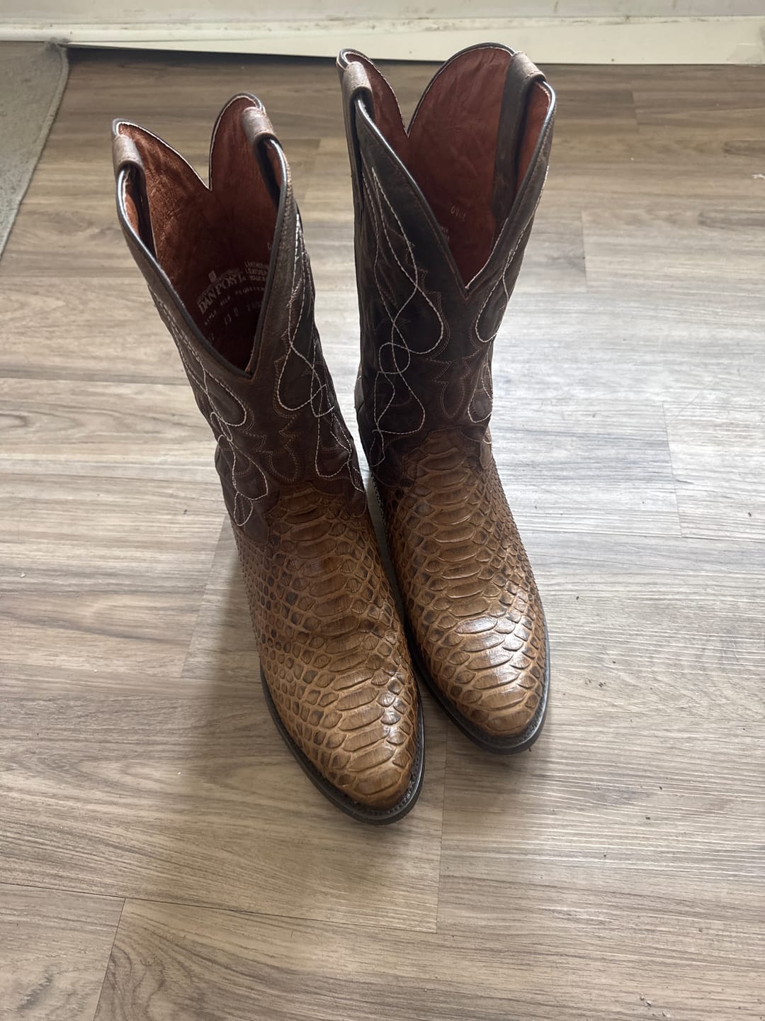 Customer photo review of Men's Manning Python Western Boots