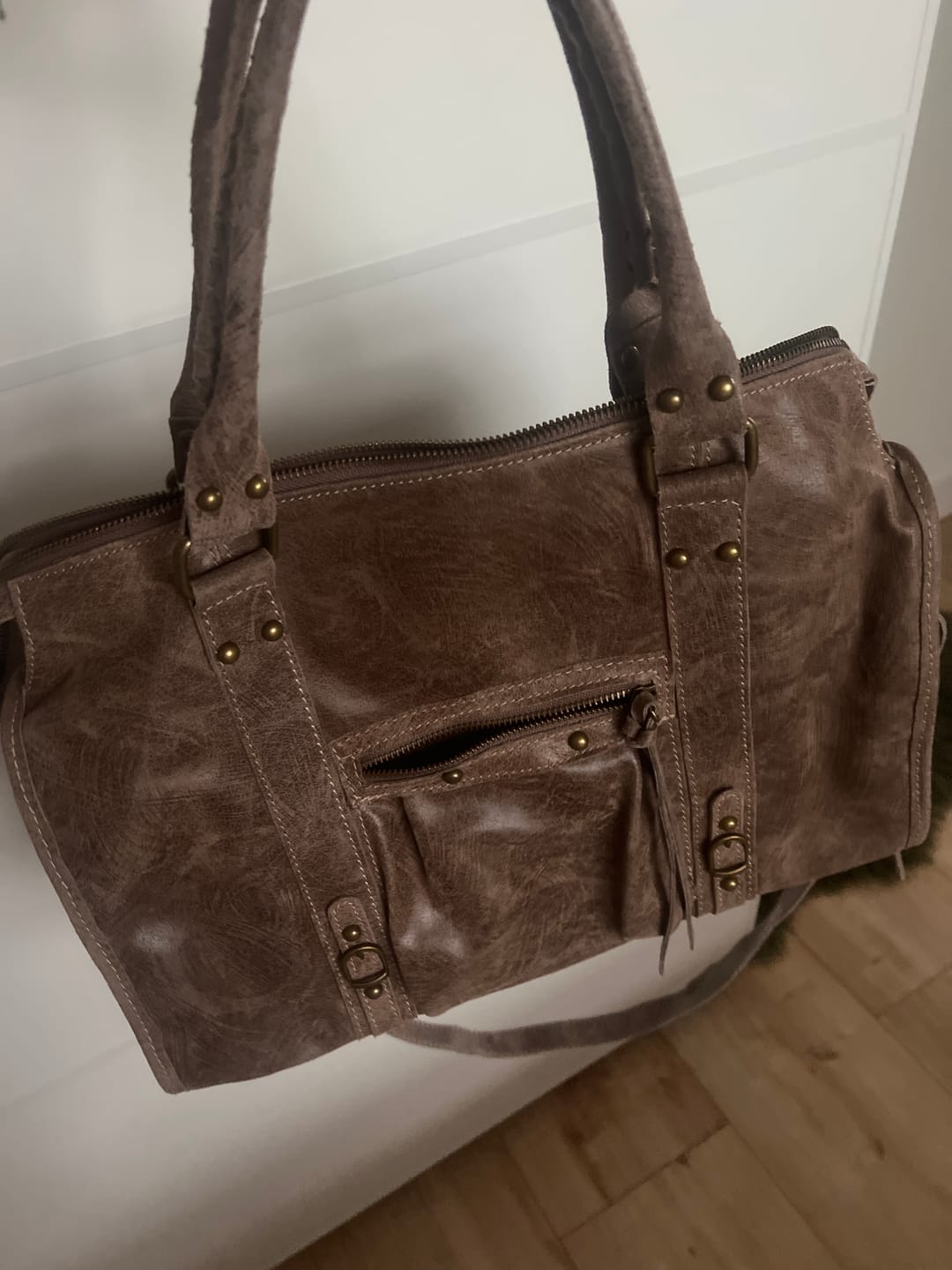 Customer photo review of It girl bag taupe