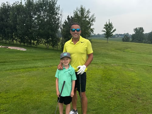 Customer photo review of Triceraputts Hat