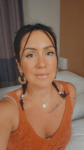 Customer photo review of Piercing Louise