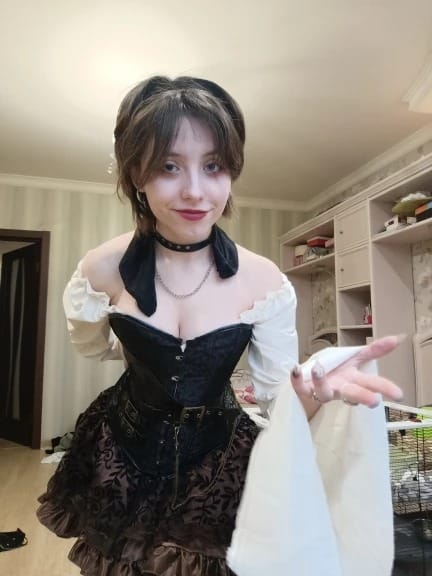 Customer photo review of Renaissance shirt