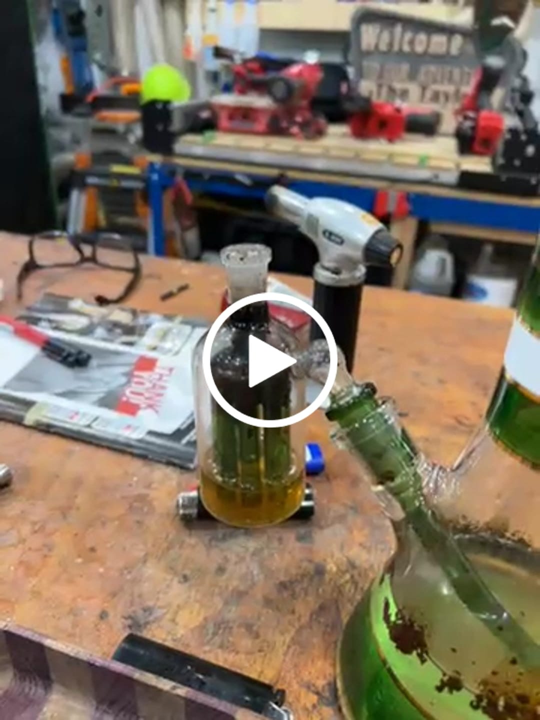 Customer video review of 8 ARMS TREE PERC GLASS ASH CATCHER