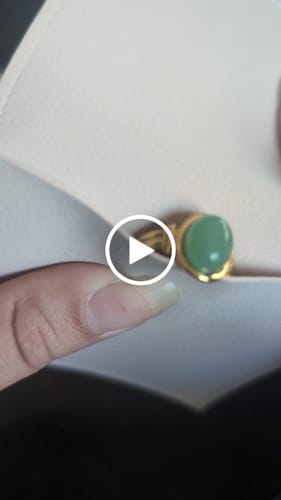 Customer video review of moon