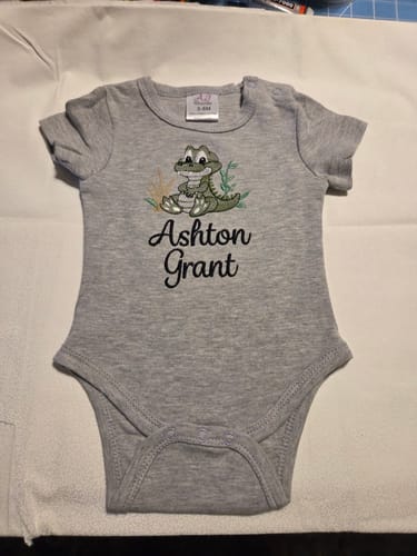 Customer photo review of Unisex Short Sleeve Bodysuits