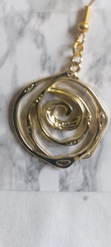 Customer photo review of Aluminum Charms - Curled Pendant - Anodized Aluminium Charms - Wall Decor - Gold Tone - 70x31x2mm - AA1033