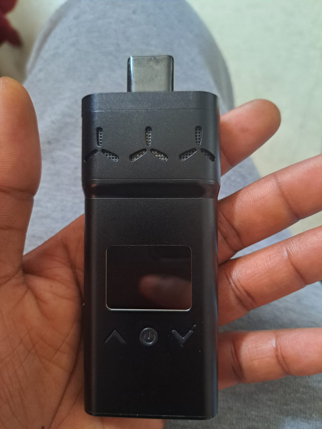 Customer photo review of AIRVAPE X | Dry Herb  and Concentrate Vaporizer– Advanced Slim Design, Discreet & Long Battery Life