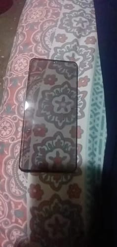 Customer photo review of iPhone Privacy Glass Screen Protector