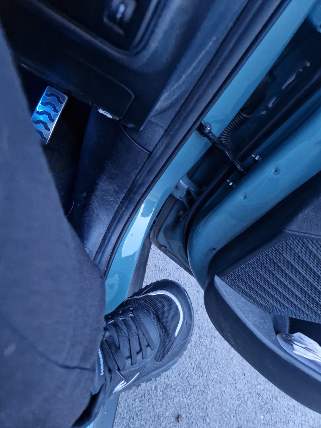 Customer photo review of Vale - Wide Toe Sneakers