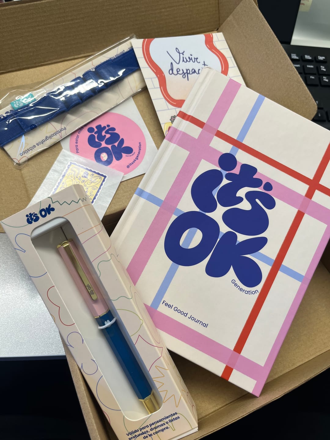 Customer photo review of Feel Good Journal | Portada Picnic