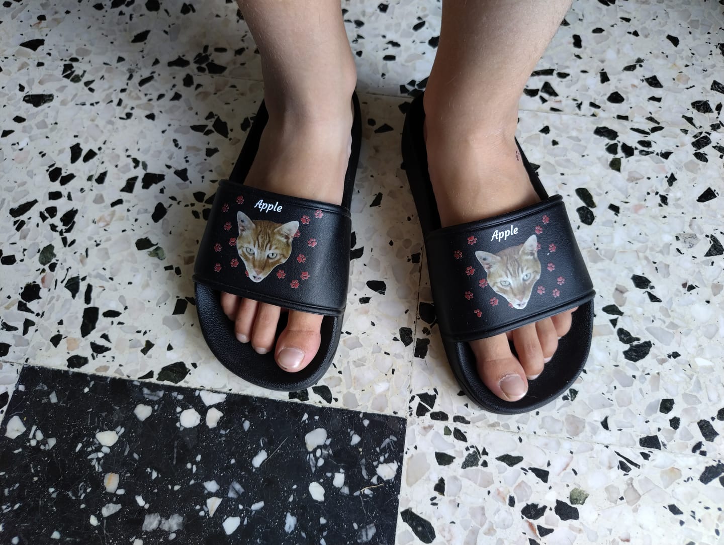 Customer photo review of Votre photo - Claquettes personnalisées