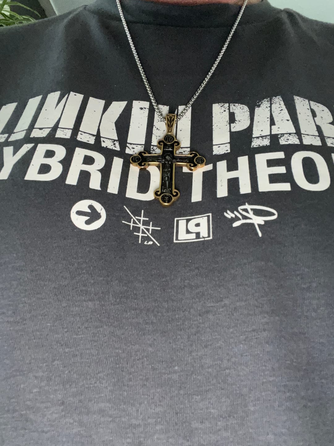 Customer photo review of HOLY CROSS. - GOLD