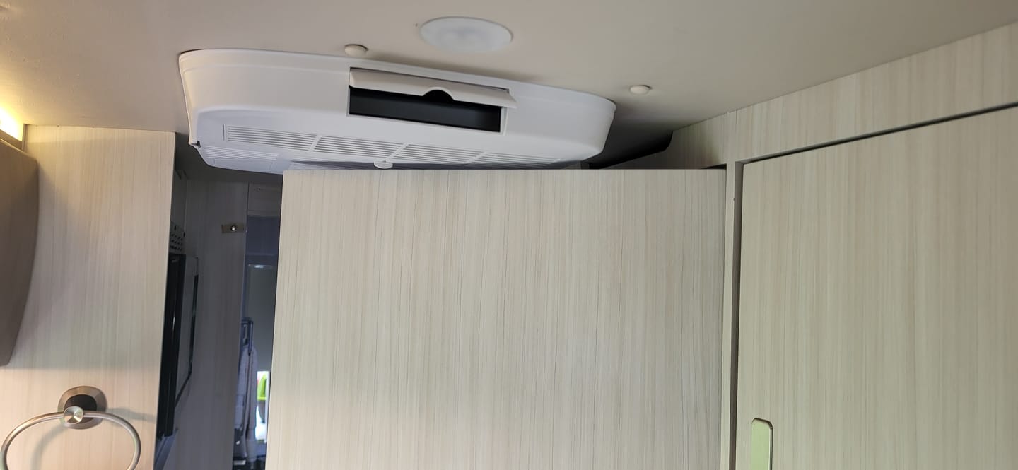 Customer photo review of ECO COOL FREE BLOW (15K BTU W/HEAT PUMP)