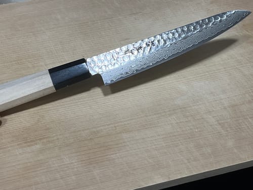 顧客對日本 堺孝行 AUS10 45層槌目大馬士革紋 多用途小刀 和柄 150mm的照片評價