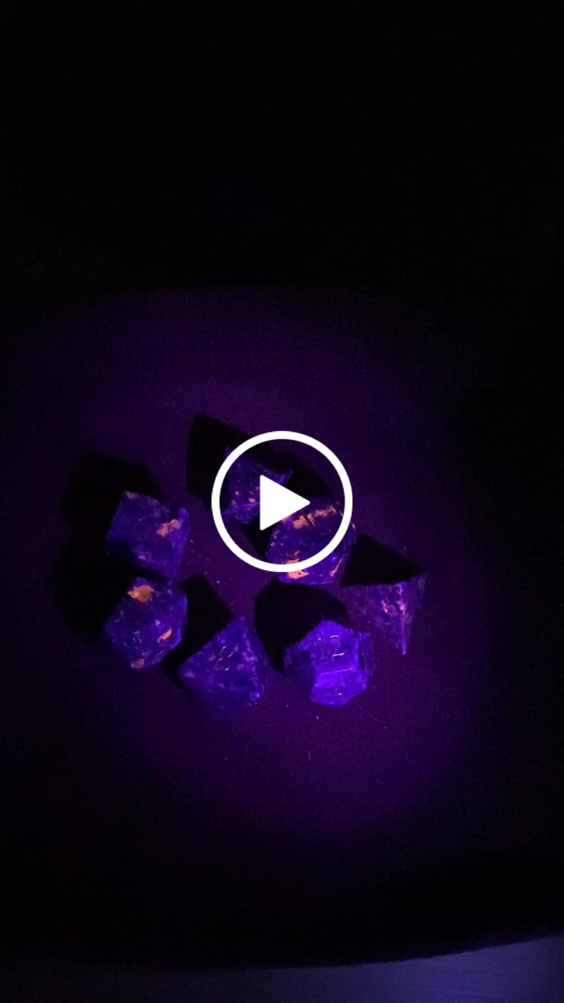 Customer video review of Mystic Yooperlite (UV-Glow)