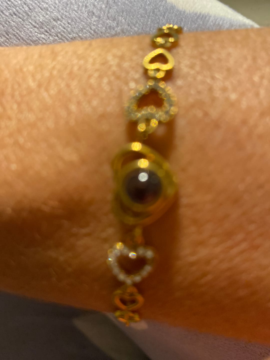 Customer photo review of Hearts Photo Bracelet