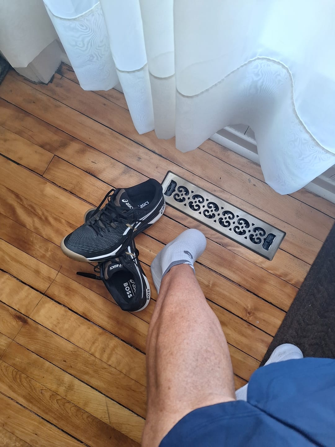 Customer photo review of [Bundle Discount] RTP ULTRAGRIP Non-slip Socks & HEEL PAD XC