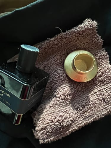 Customer photo review of Atelier Materi Burgundy Oud