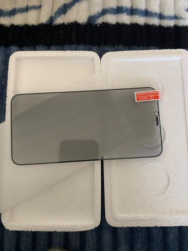 Customer photo review of iPhone Privacy Glass Screen Protector
