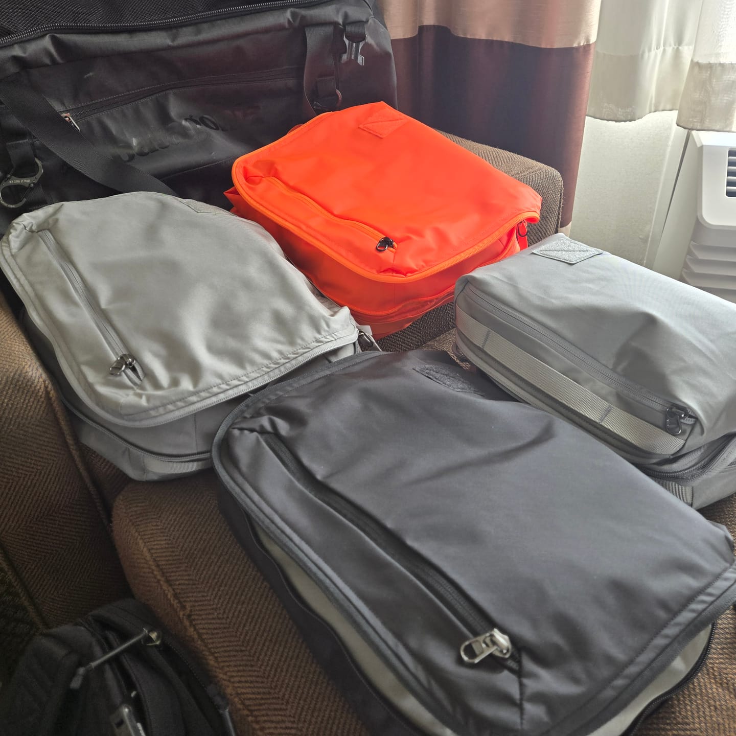 Customer photo review of Transit Packing Cube 10L