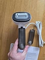 Customer photo review of Neakasa Magic 1 Vacuum Steamer for Clothes