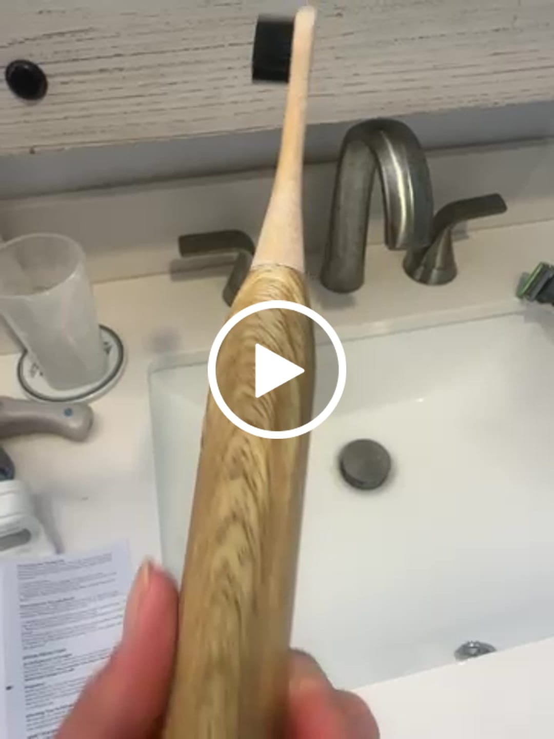 Customer video review of Zen Toothbrush Bamboo Heads (3 units)