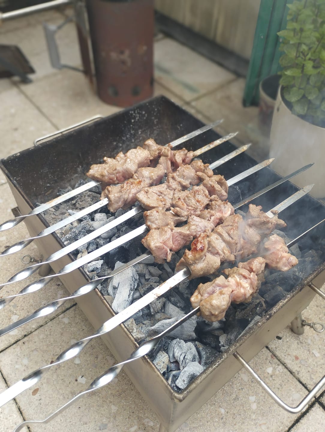 Customer photo review of Lamm-Schaschlik Knoblauch-Pfeffer – würzig mariniert aus der Keule | mySchaschlik