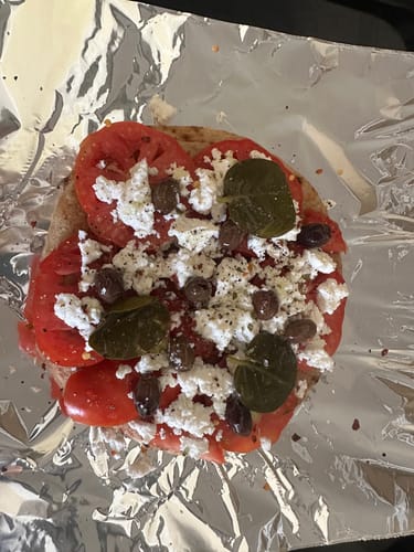 Customer photo review of Traditional Greek Pita Bread – 10 Soft Rounds (16 cm) | Vegetarian-Friendly