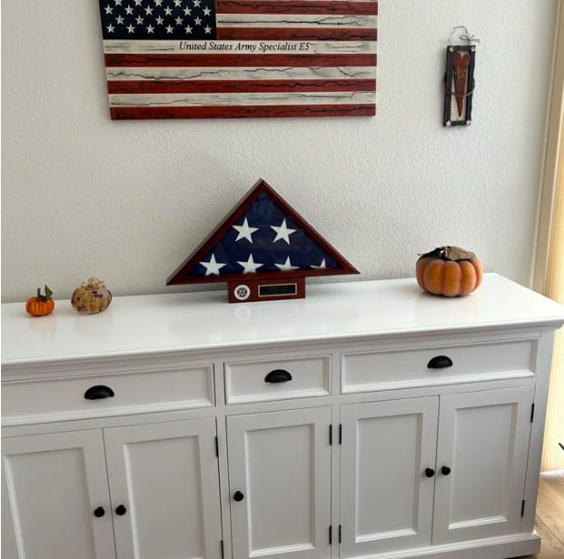 Customer photo review of Buffet with 3 Drawers and 5 Doors
