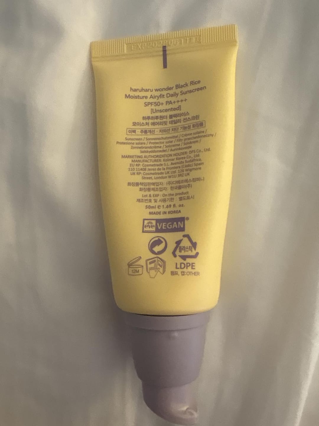 Customer photo review of BLACK RICE moisture airyfit daily sunscreen SPF50+ PA++++