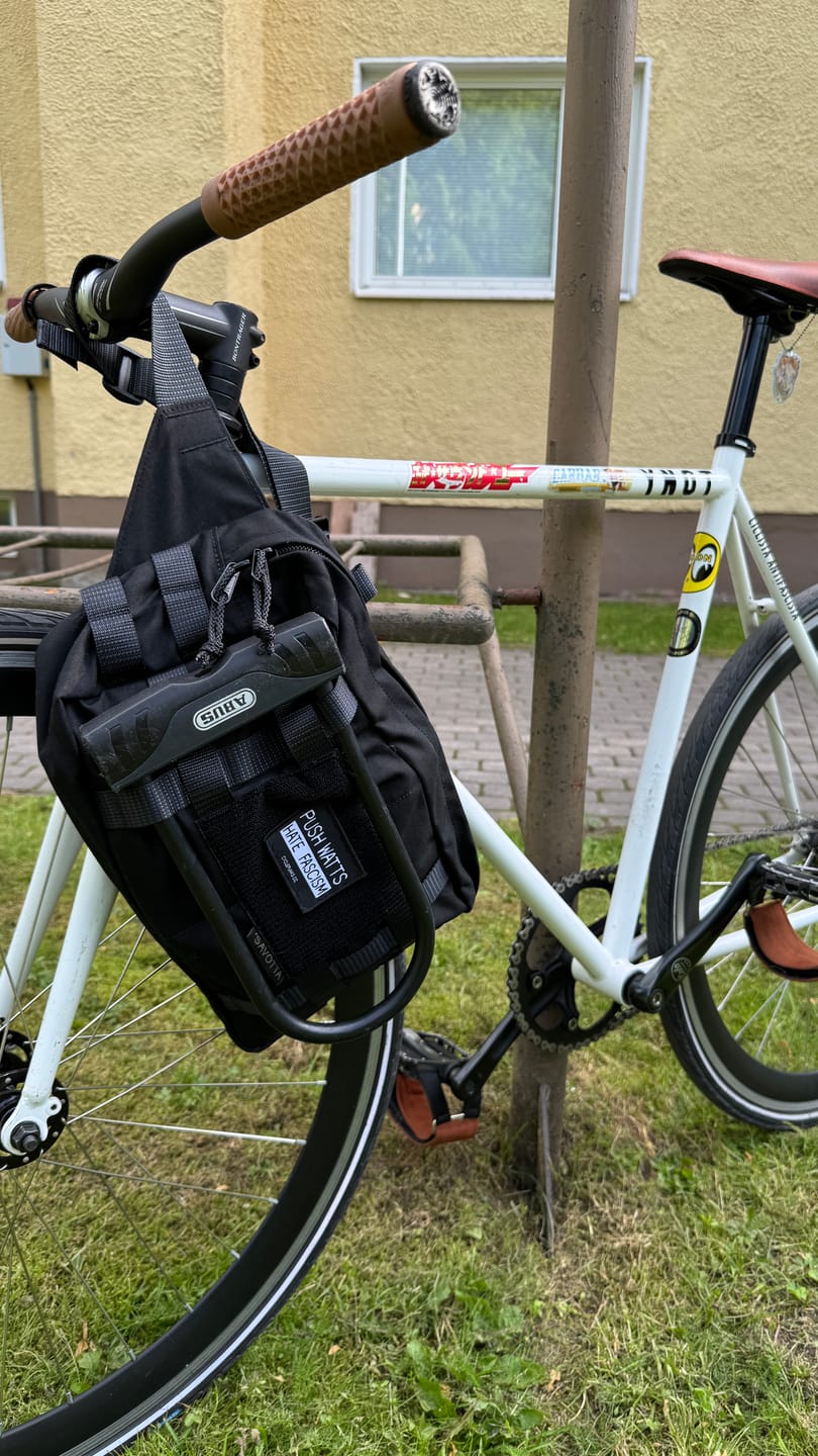 Customer photo review of Askare hip pack