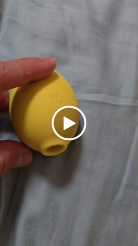 Customer video review of Lem Clitoral Massager