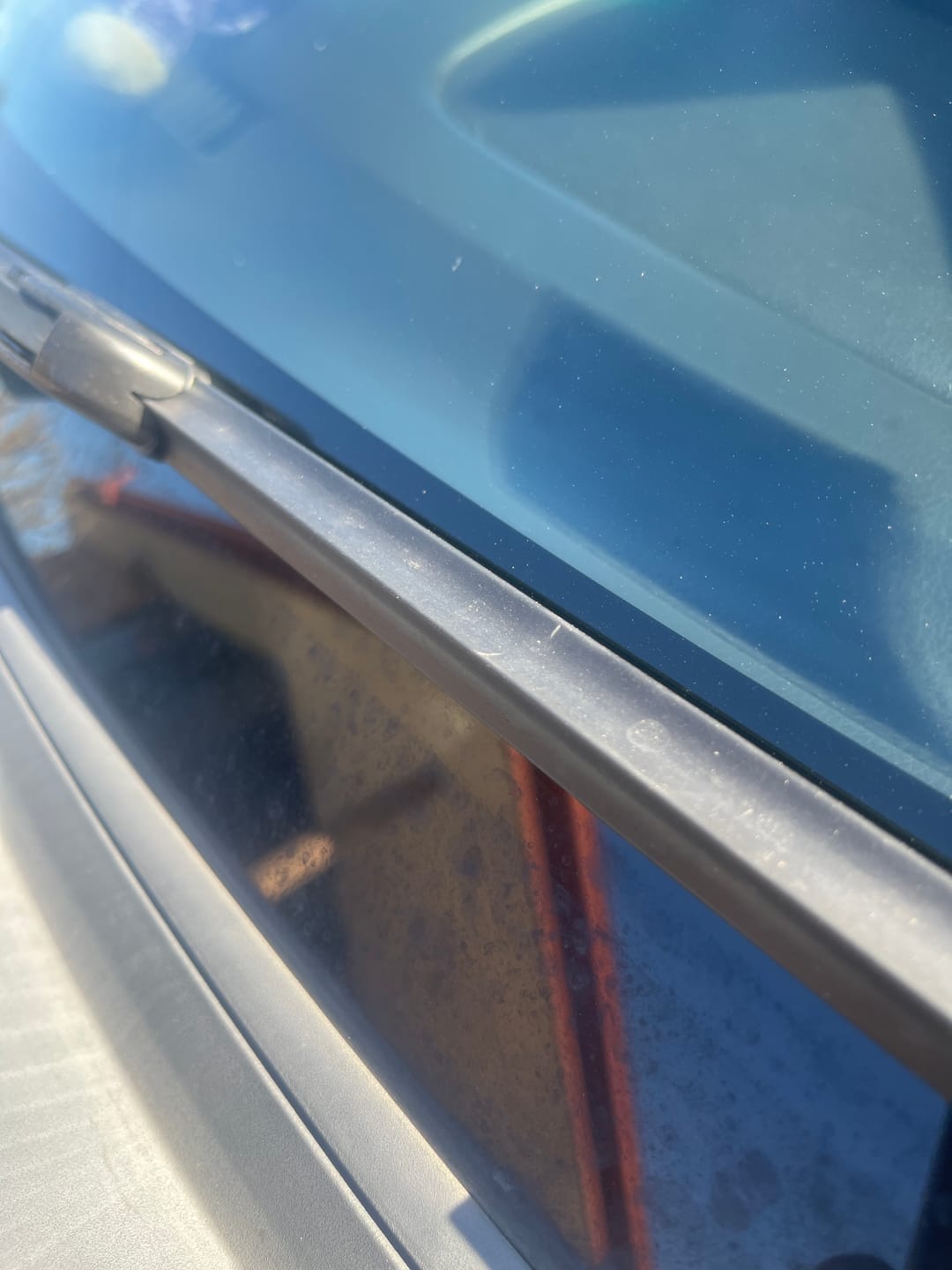 Customer photo review of Mitsubishi Pajero Sport Wiper Blades