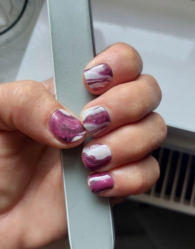 Petra H. review of UV Gel: Raspberry Marble image 1 out of 1