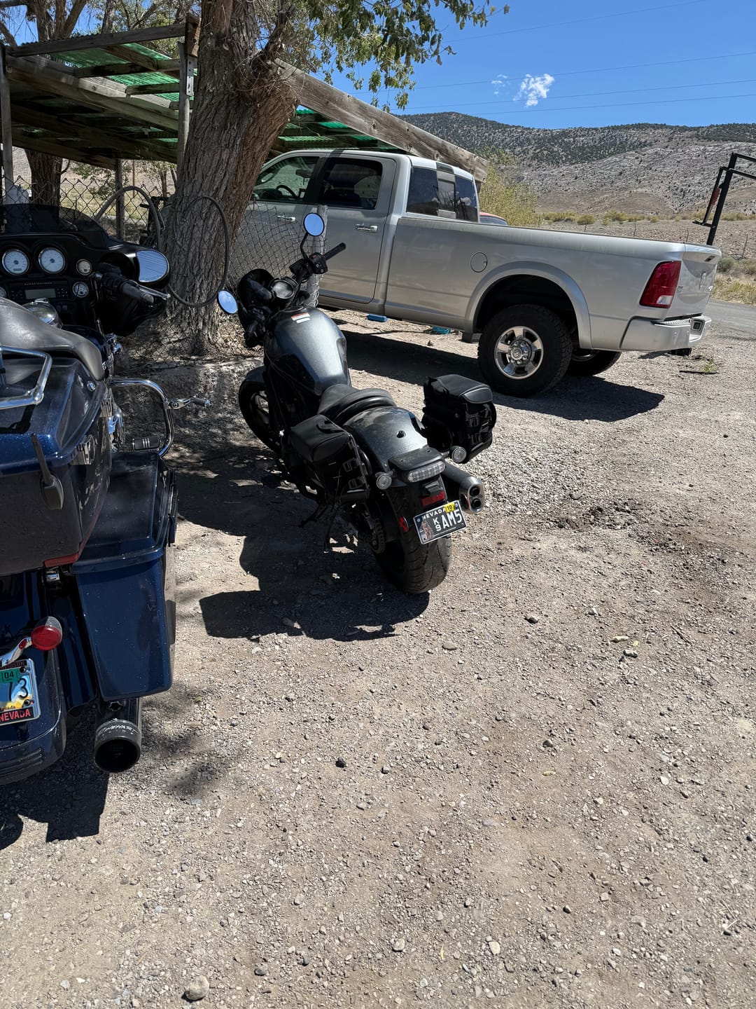 Customer photo review of 20L - Incognito Quick-Mount Small Honda Rebel 1100 Saddlebags