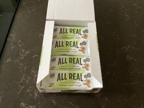 Customer photo review of Cashew Cookie Dough Protein Bar 50g x 12 bars