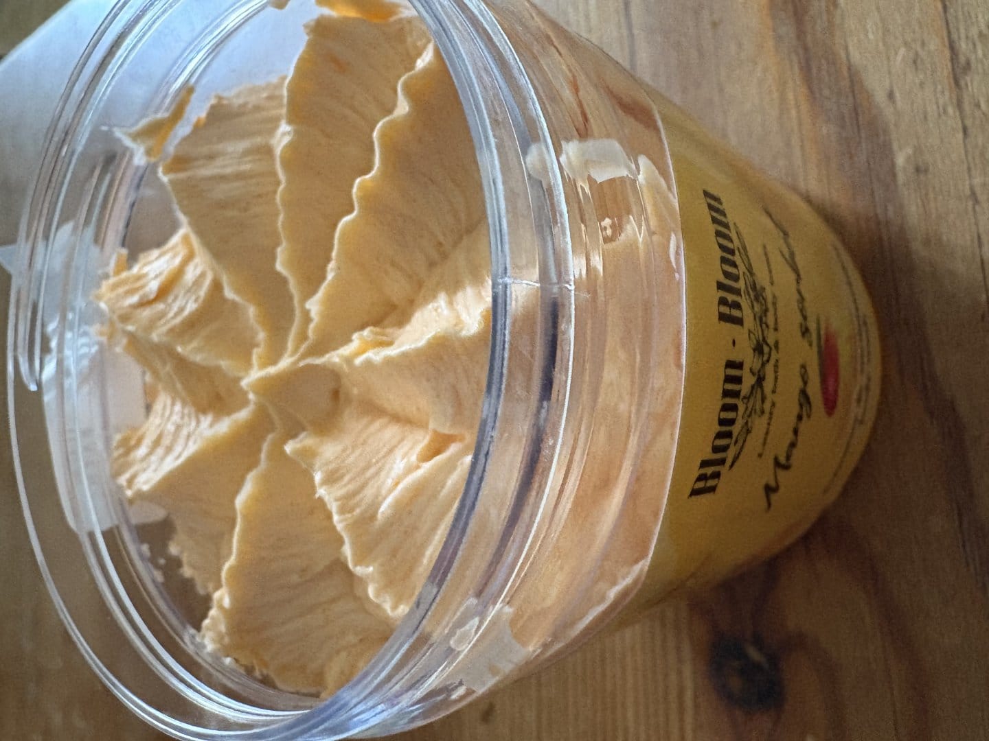 Customer photo review of Kρεμώδες ενυδατικό αφρόλουτρο Mango Sorbet