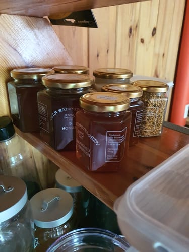Customer photo review of Sommarens honungspaket – 5 burkar + honungspinne & fri frakt!
