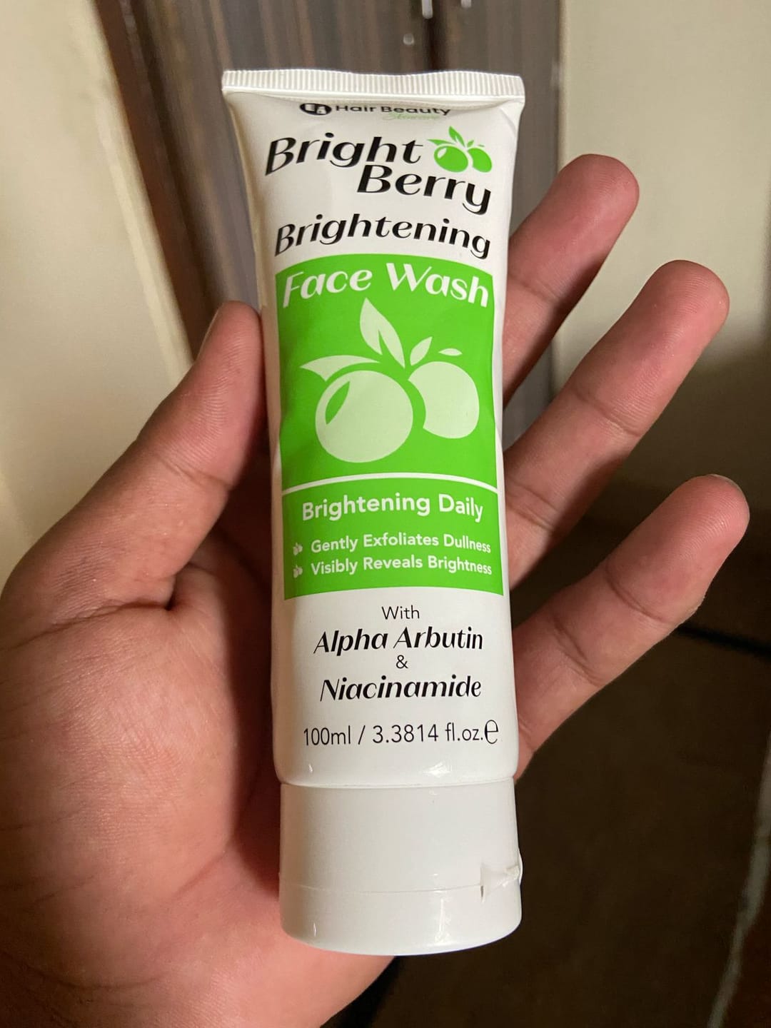 Customer photo review of Bright Berry Facewash