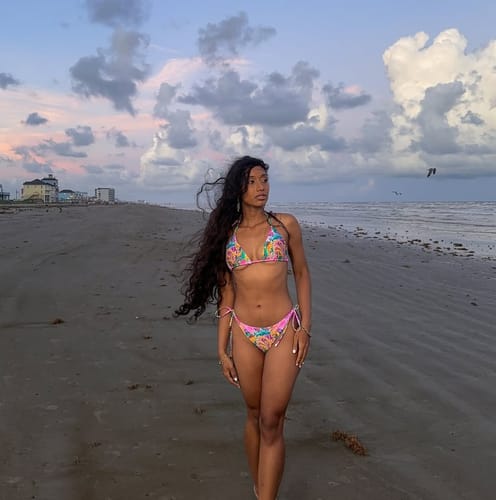 Customer photo review of Aphrodite Crystal Tieside
