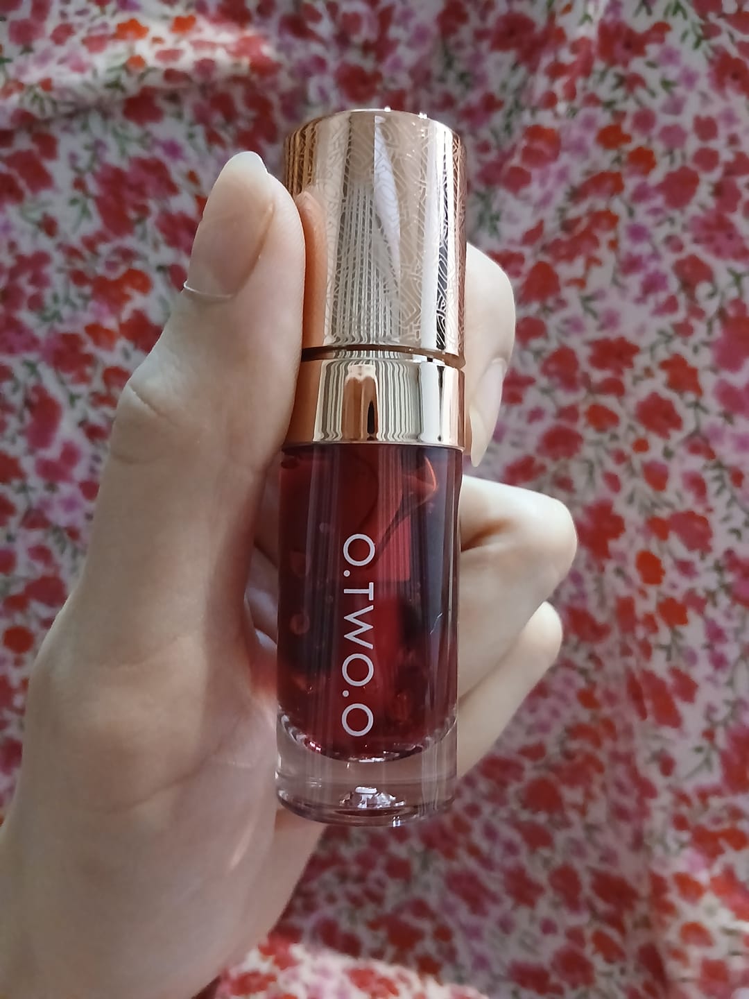 Customer photo review of O.TWO.O HAUTE WATERY LIP AND CHEEK TINT