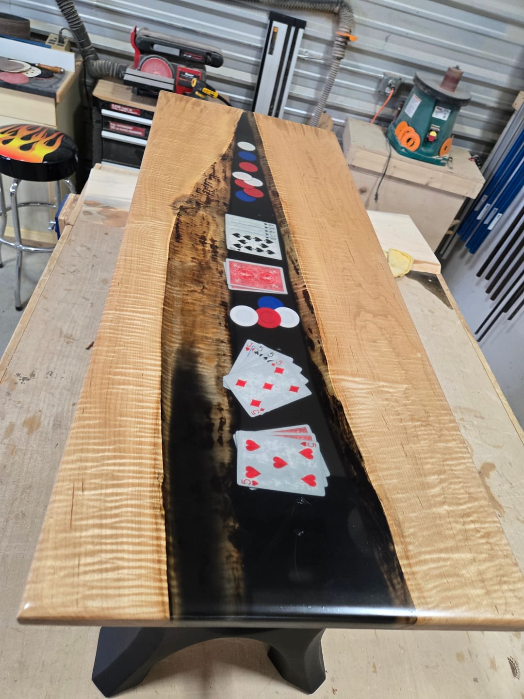 Customer photo review of Bench Legs 103 Haru 16H for Dining Live Edge Tabletop