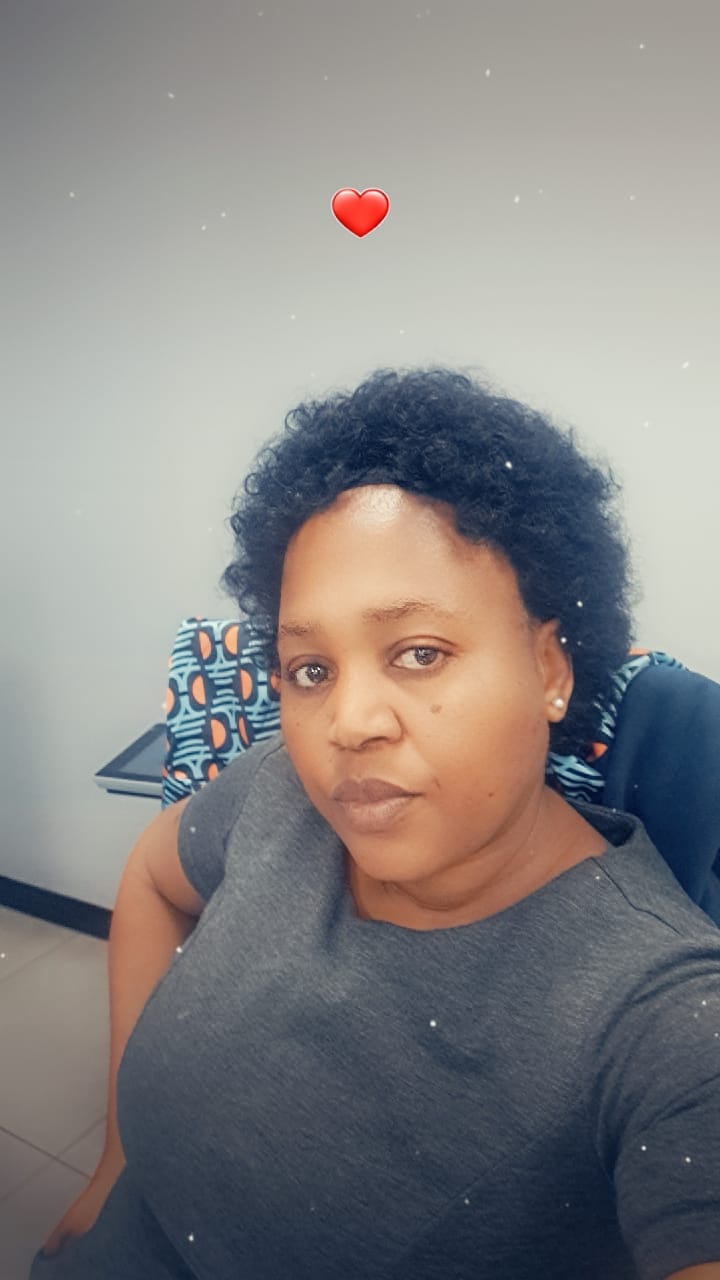 Customer photo review of Brazilian Full Cap Wig - Eva