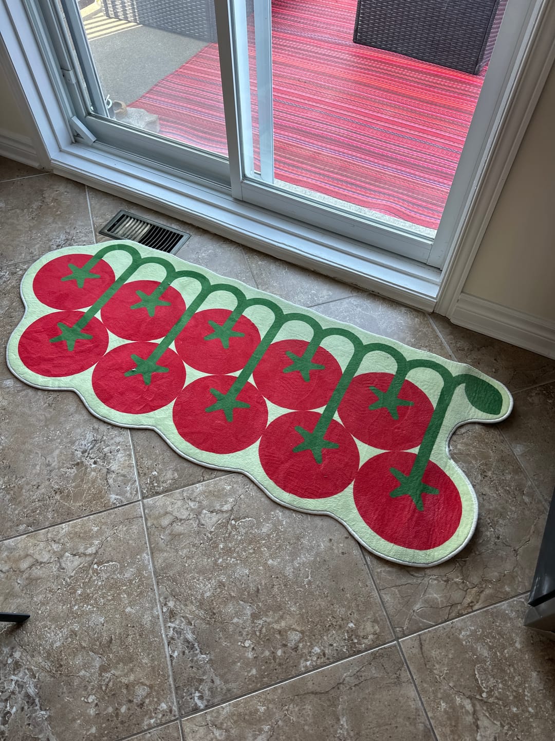 Customer photo review of Irregular Tomato Runner Rug by Johann Banta