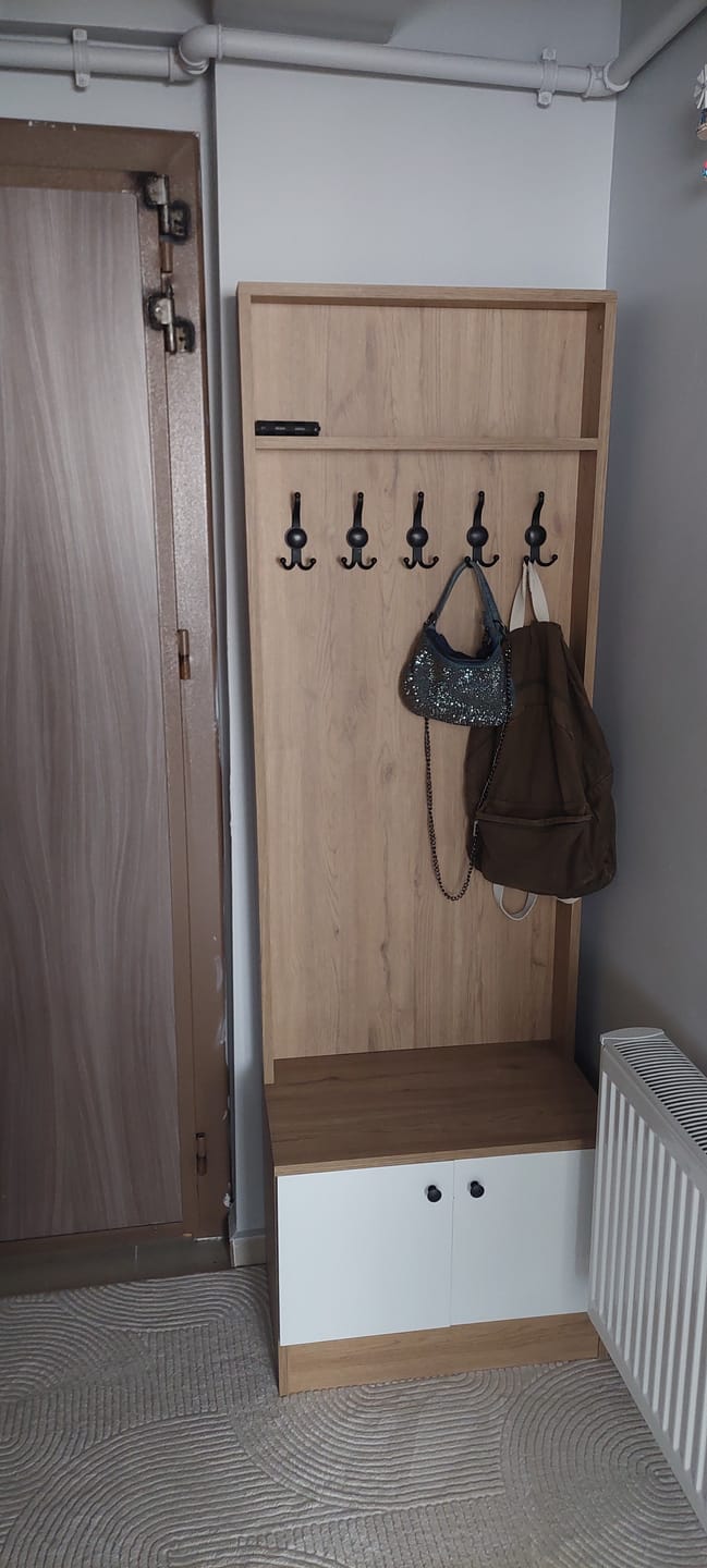 Customer photo review of Rani P6 Modern Kapaklı Askılı Raflı Portmanto Vestiyer Sepet Ceviz - Beyaz M16